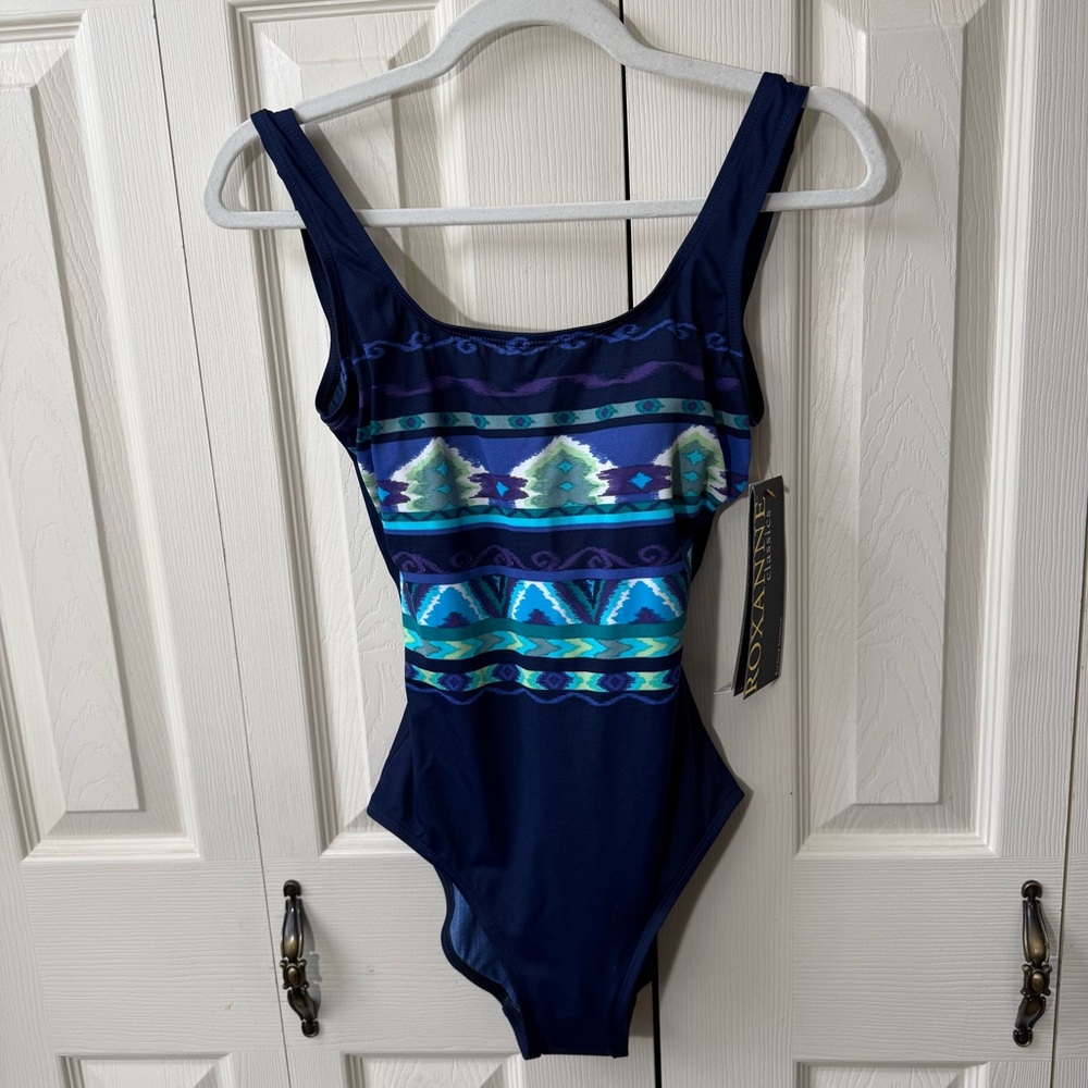 Roxanne Classics U-Neck Maillot One Piece Swimsuit Womens Size 10/34C
